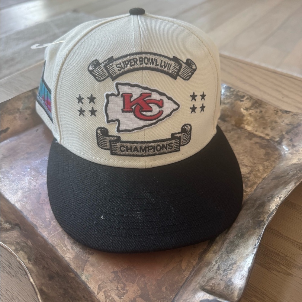 NEW! KC Chiefs cap snapback Super bowl LVII champion 9fifty New Era Hat